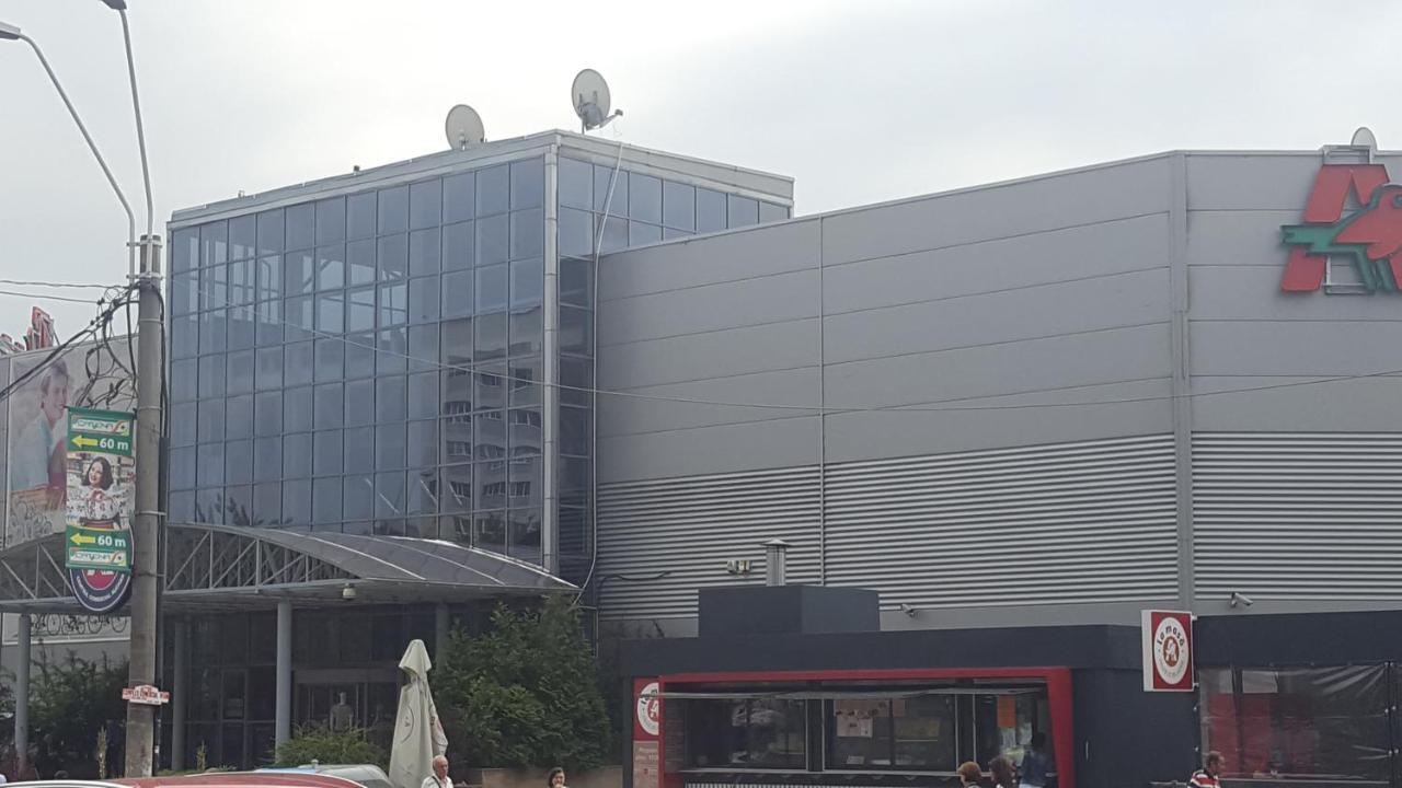 Central -Vitan -Auchan Βουκουρέστι Εξωτερικό φωτογραφία